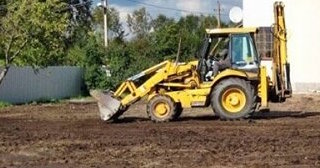 Выравнивание рельефа в Красном Сулине в октябре